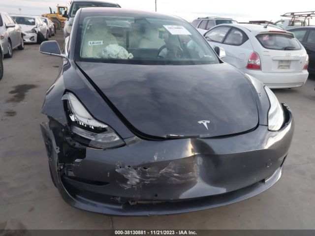 5YJ3E1EB1JF188335  tesla model 3 2018 IMG 5