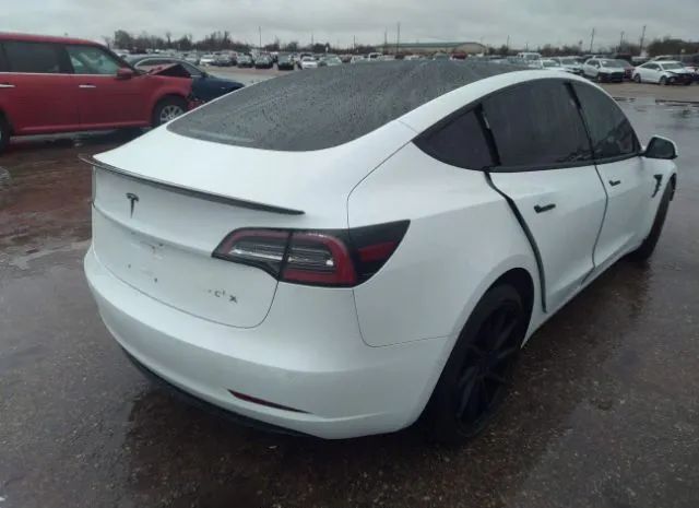 5YJ3E1EB2JF130475  tesla model 3 2018 IMG 3