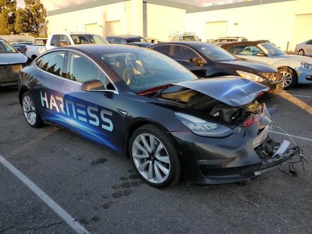 5YJ3E1EB2JF133294  tesla model 3 2018 IMG 3