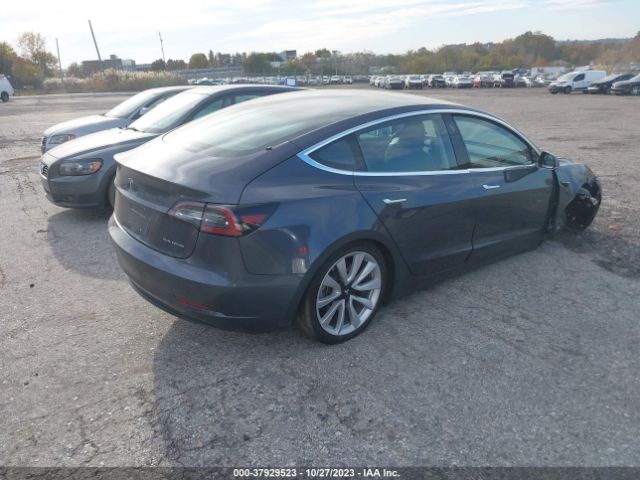 5YJ3E1EB3JF068715  tesla model 3 2018 IMG 3