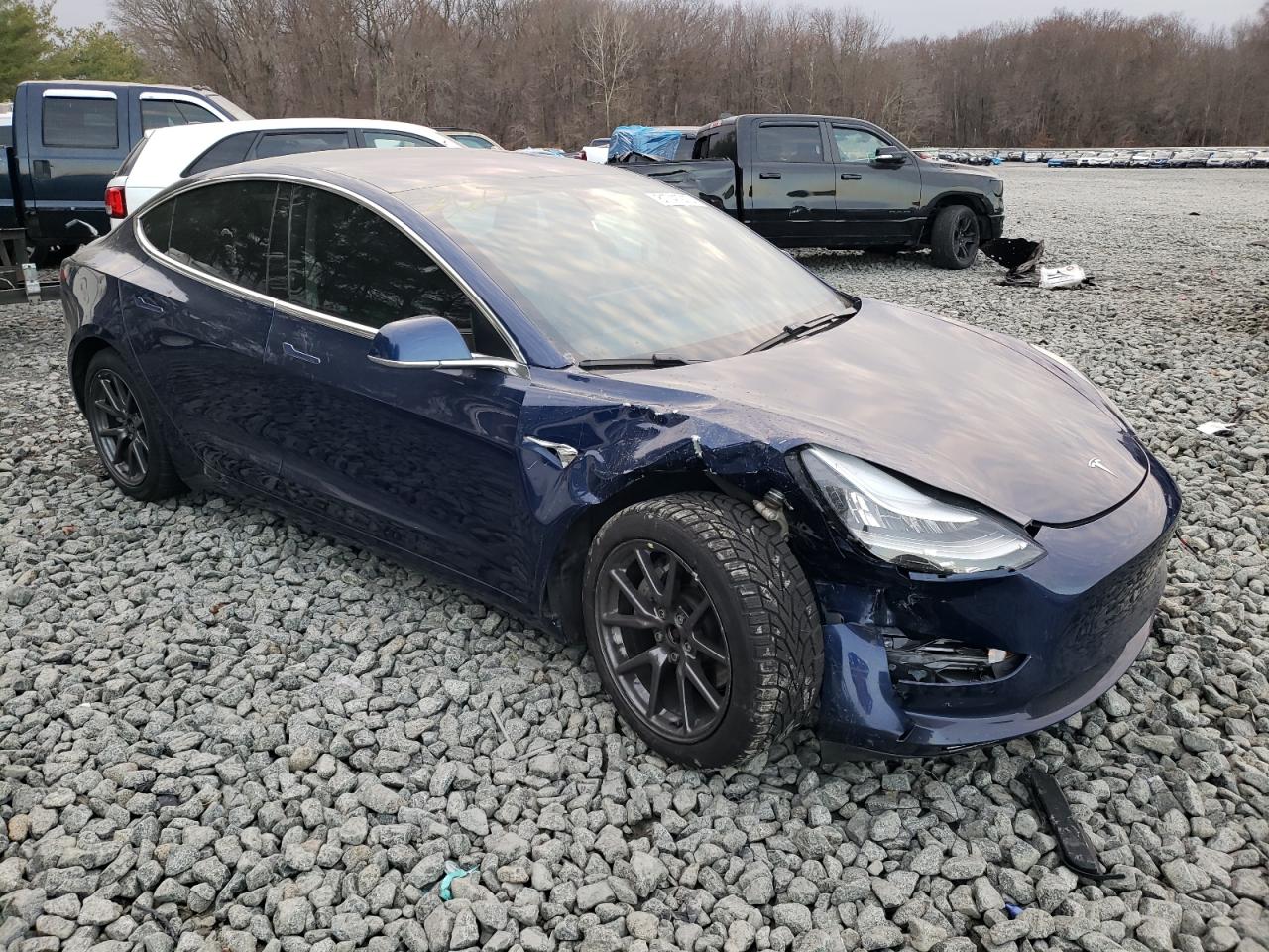 5YJ3E1EB5JF085192  tesla model 3 2018 IMG 3