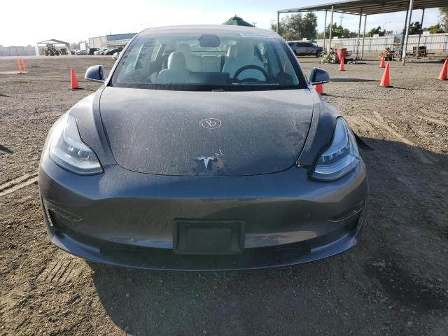 5YJ3E1EB5JF170159  tesla model 3 2018 IMG 4