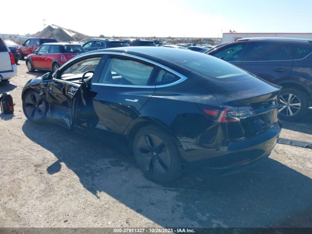 5YJ3E1EB7JF103434  tesla model 3 2018 IMG 2