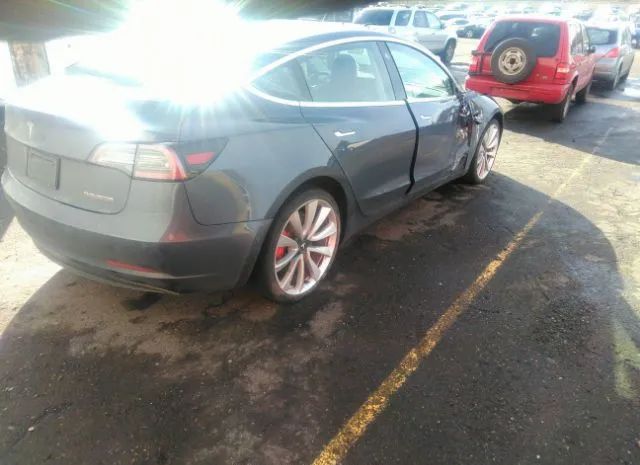 5YJ3E1EB8JF063090  tesla model 3 2018 IMG 3