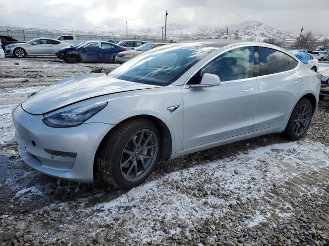 5YJ3E1EB9JF065172  tesla model 3 2018 IMG 0