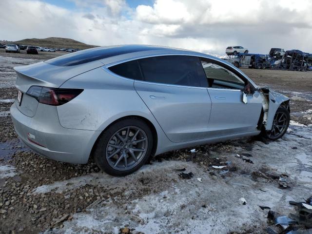 5YJ3E1EB9JF065172  tesla model 3 2018 IMG 2