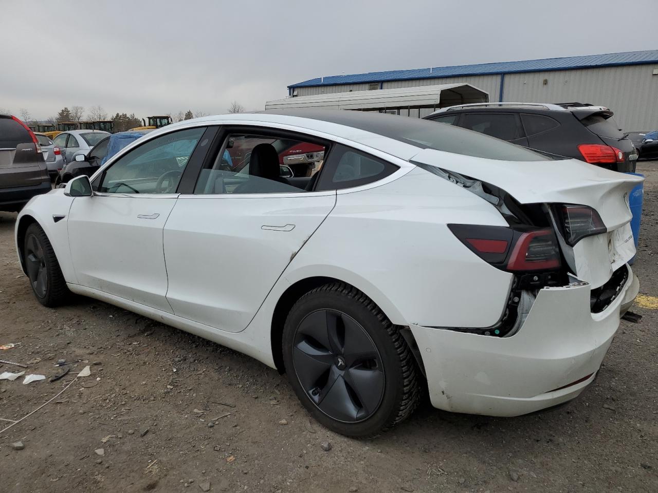 5YJ3E1EB9JF066712  tesla model 3 2018 IMG 1