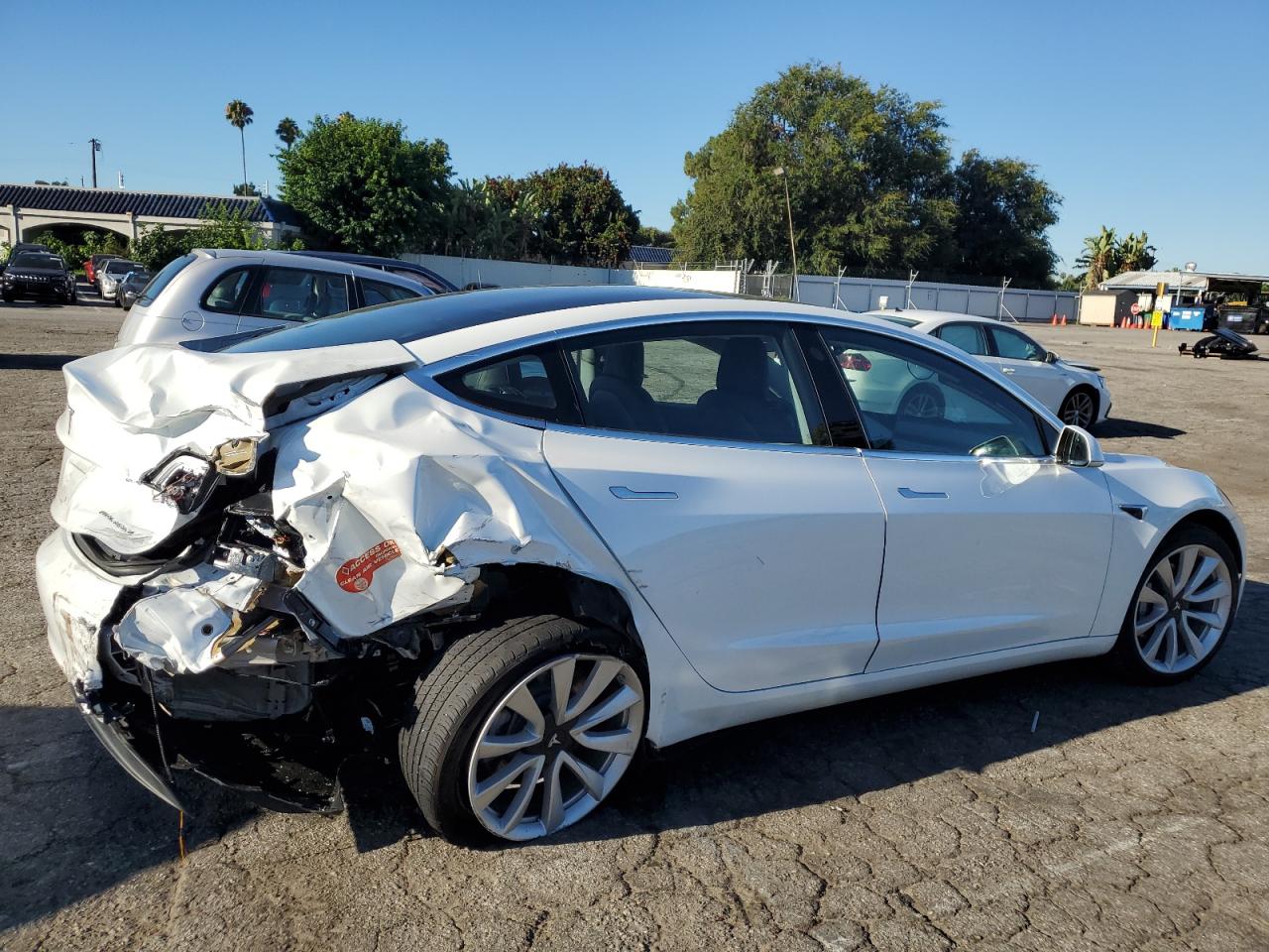 5YJ3E1EBXJF067738  tesla model 3 2018 IMG 2