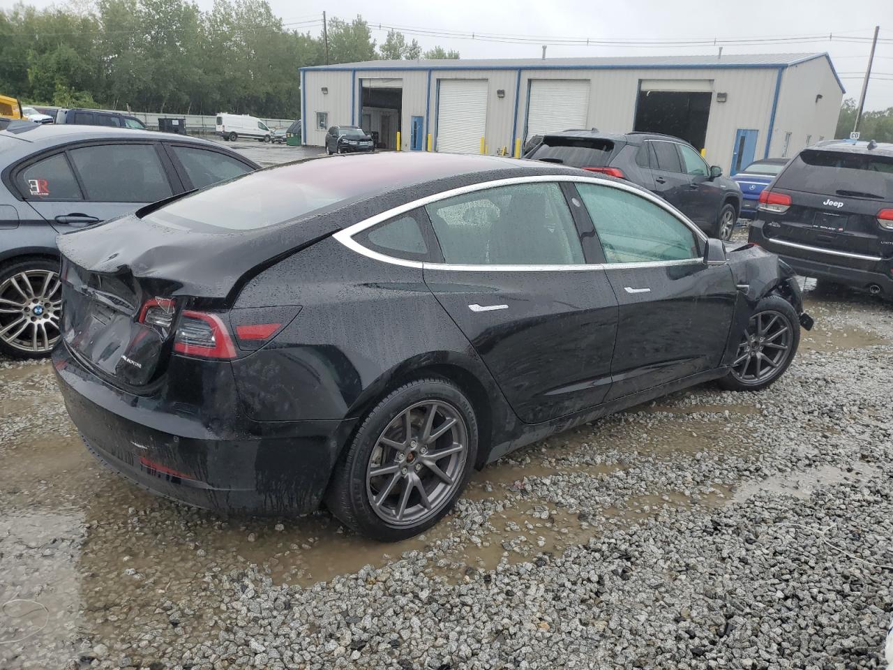 5YJ3E1EBXJF127842  tesla model 3 2018 IMG 2