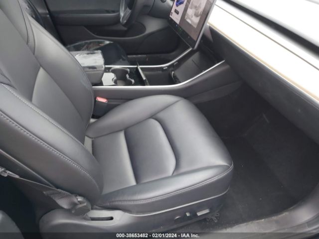 5YJ3E1EA2KF300956  tesla model 3 2019 IMG 5