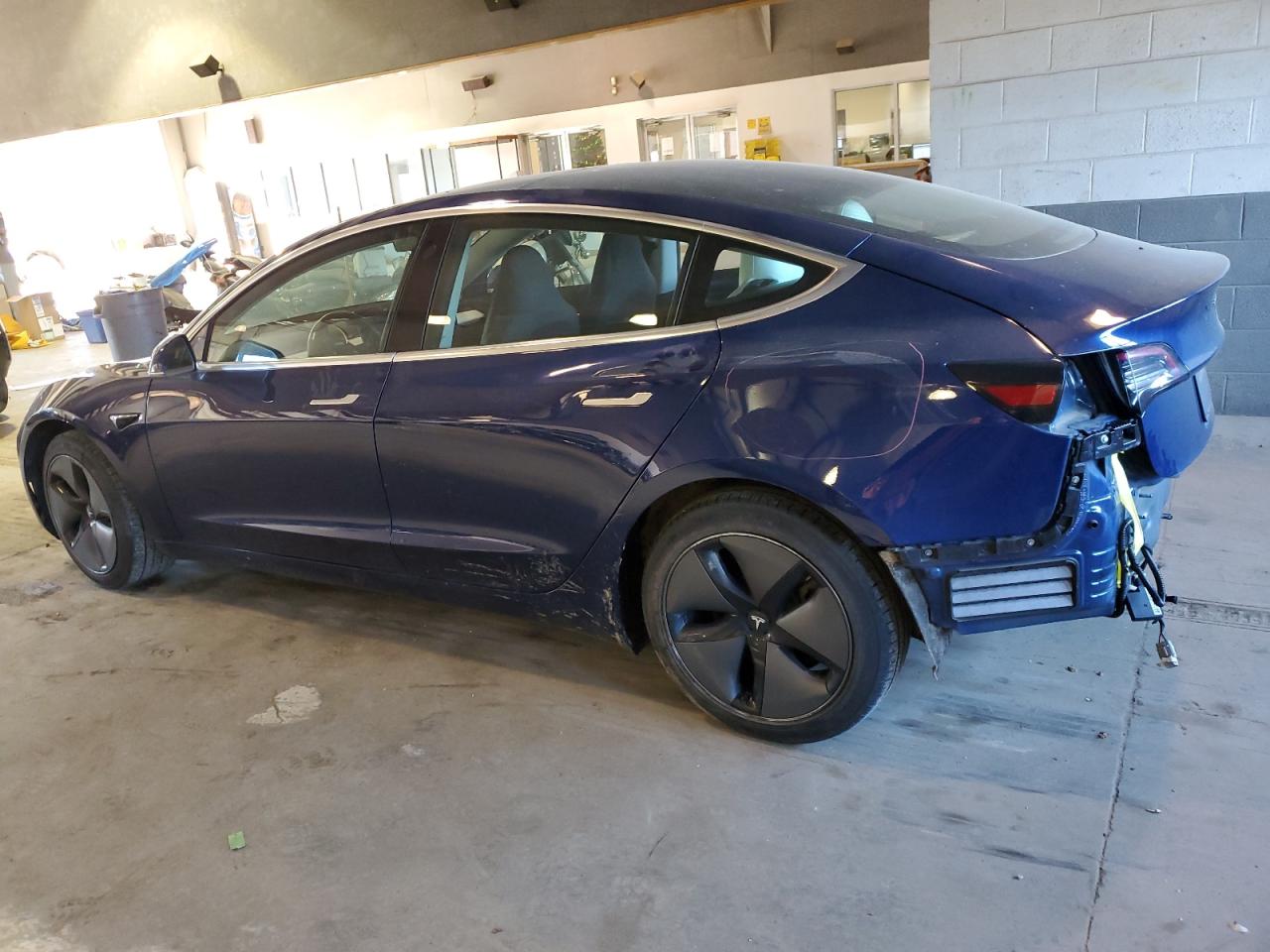 5YJ3E1EA2KF312508  tesla model 3 2019 IMG 1