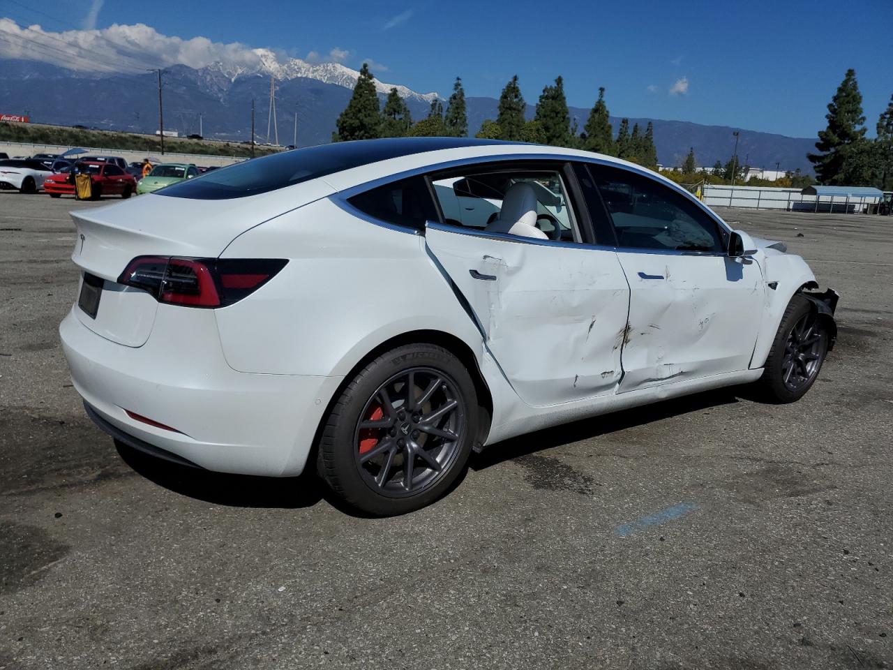 5YJ3E1EA2KF423141  tesla model 3 2019 IMG 2