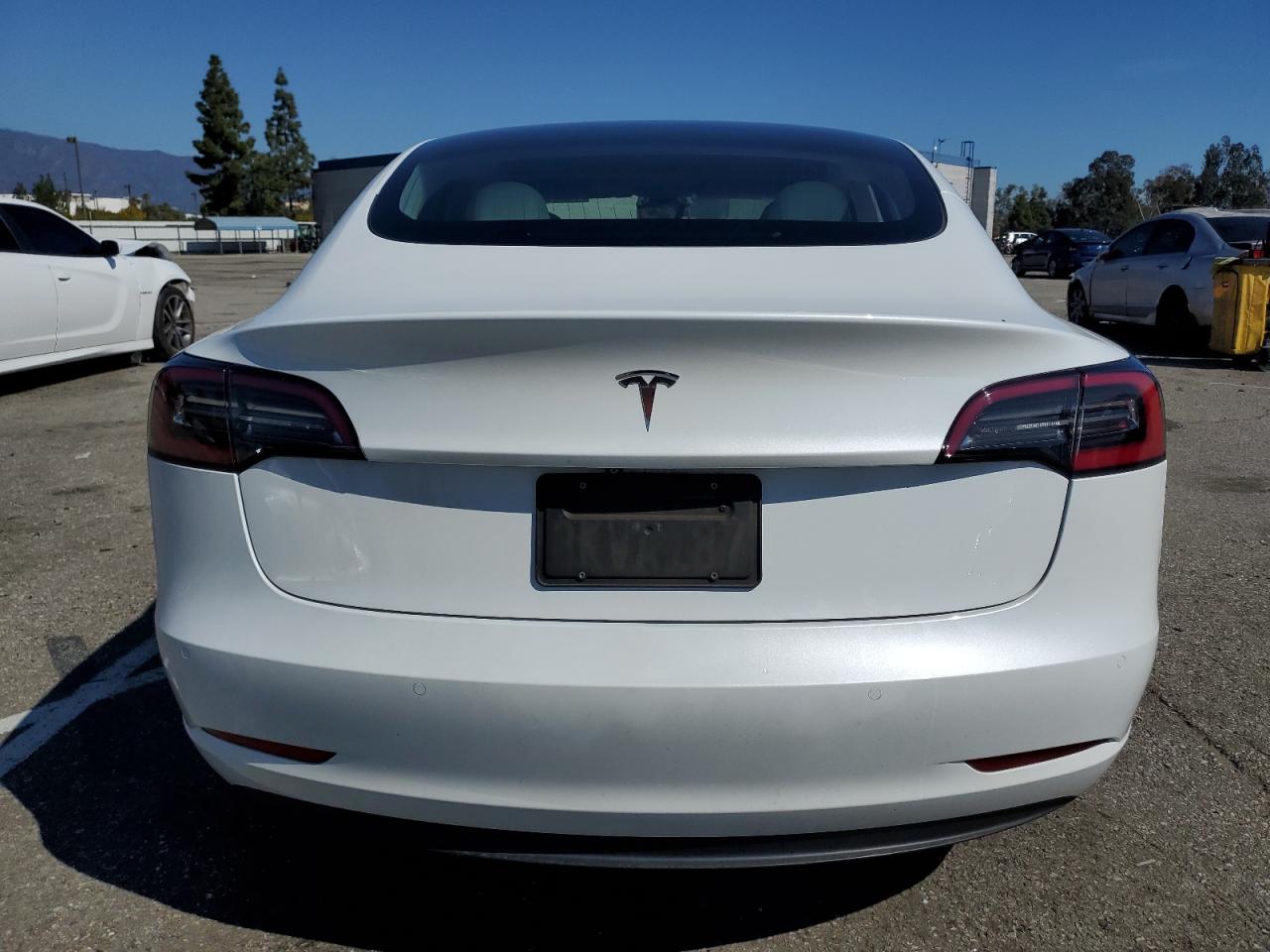 5YJ3E1EA2KF423141  tesla model 3 2019 IMG 5