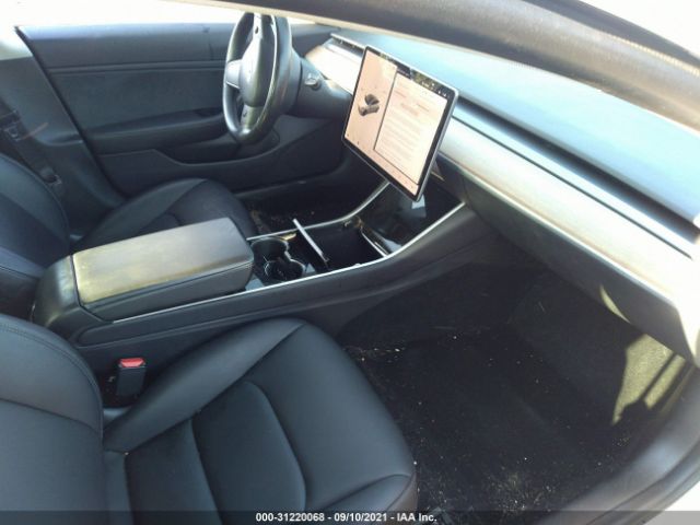 5YJ3E1EA4KF326510  tesla model 3 2019 IMG 4