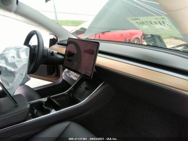 5YJ3E1EA6KF399698  tesla model 3 2019 IMG 4