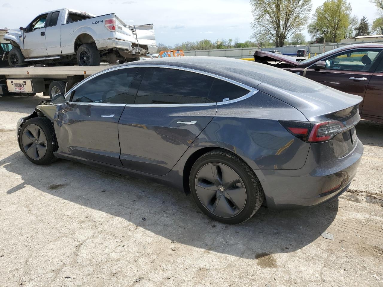 5YJ3E1EA6KF434675  tesla model 3 2019 IMG 1