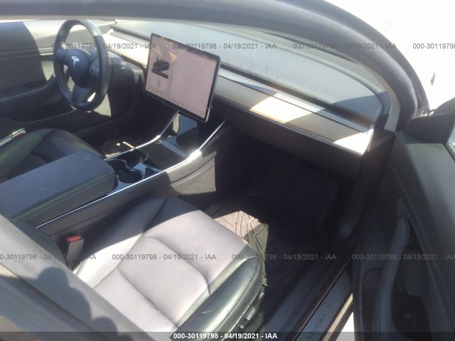 5YJ3E1EA7KF362403  tesla model 3 2019 IMG 4