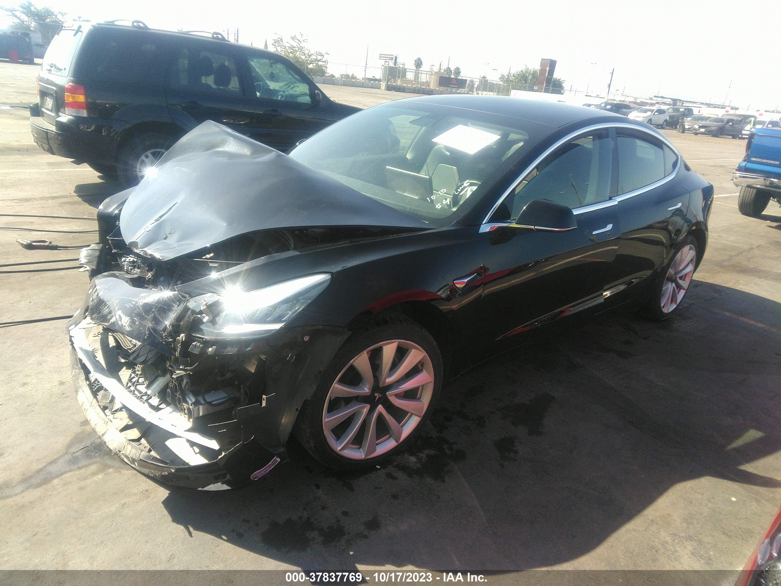 5YJ3E1EA7KF425306  tesla model 3 2019 IMG 1