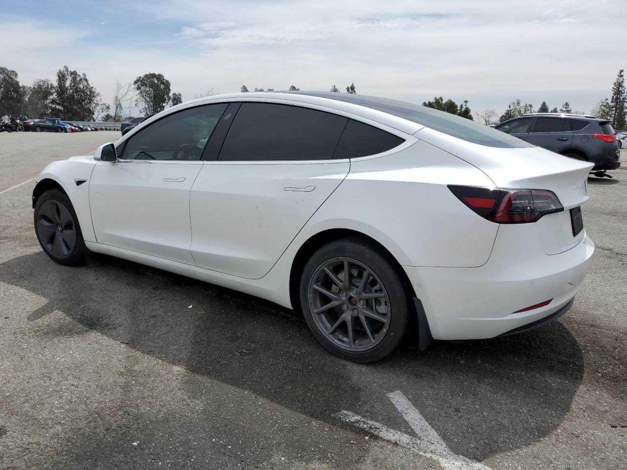 5YJ3E1EA7KF485781  tesla model 3 2019 IMG 1