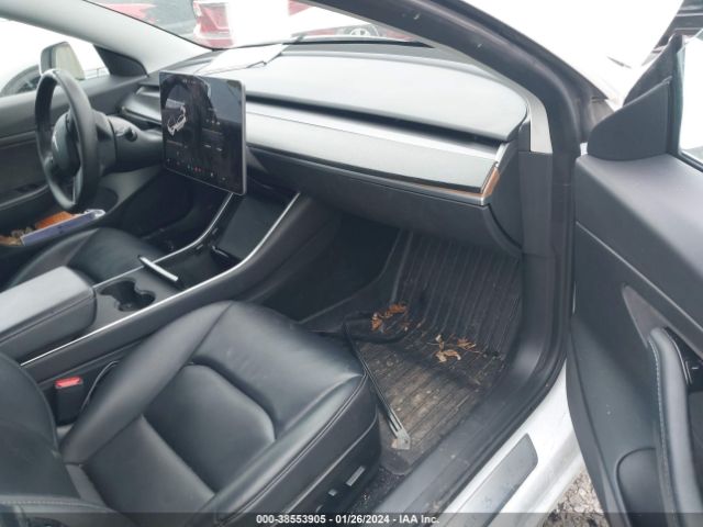 5YJ3E1EA9LF633348  tesla model 3 2019 IMG 4