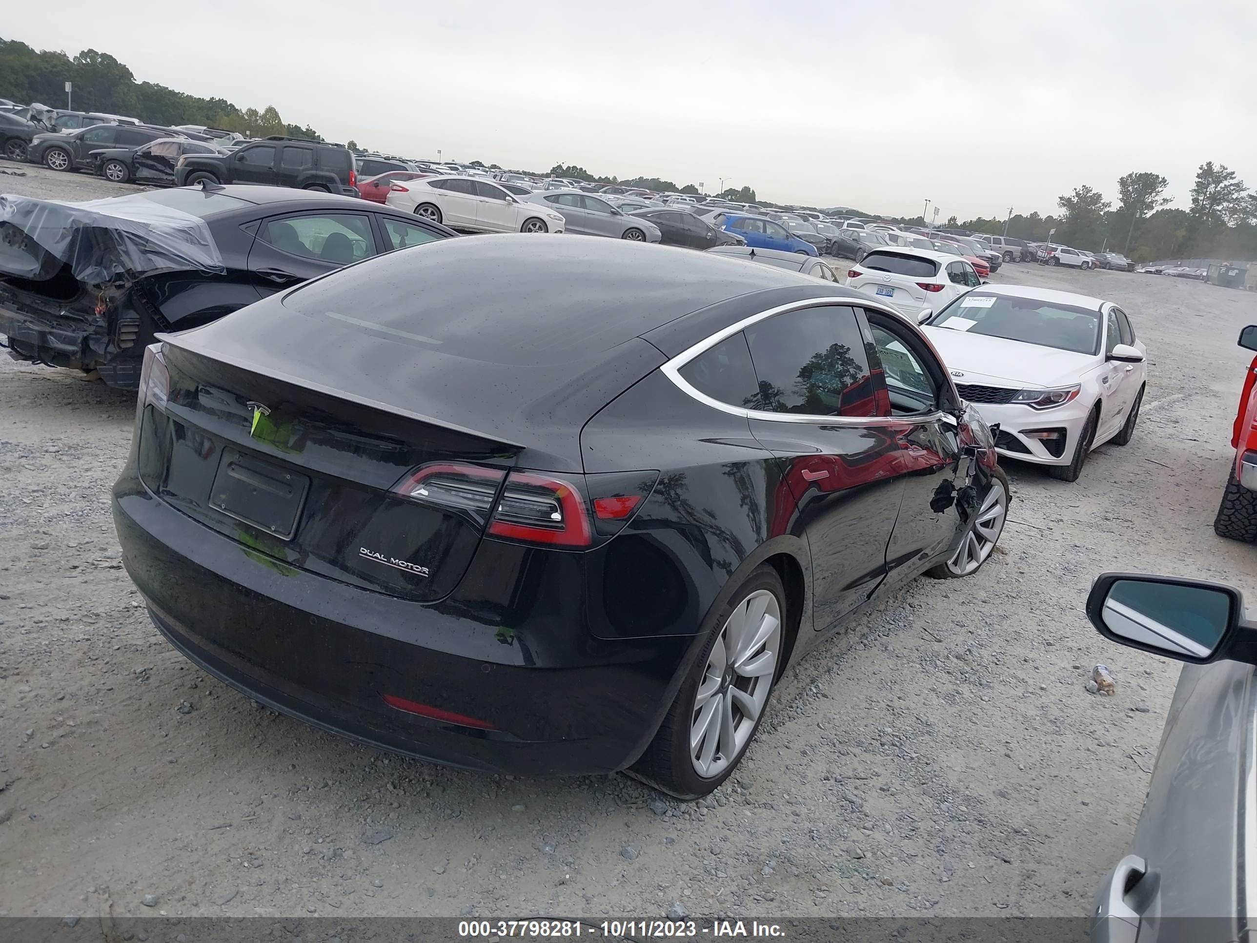 5YJ3E1EB0KF441291  tesla model 3 2019 IMG 3