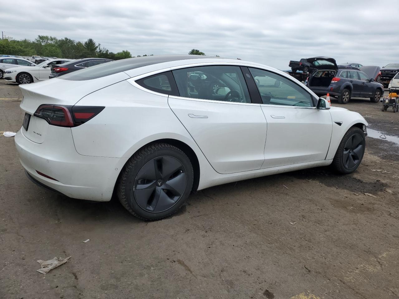 5YJ3E1EB0KF442232  tesla model 3 2019 IMG 2