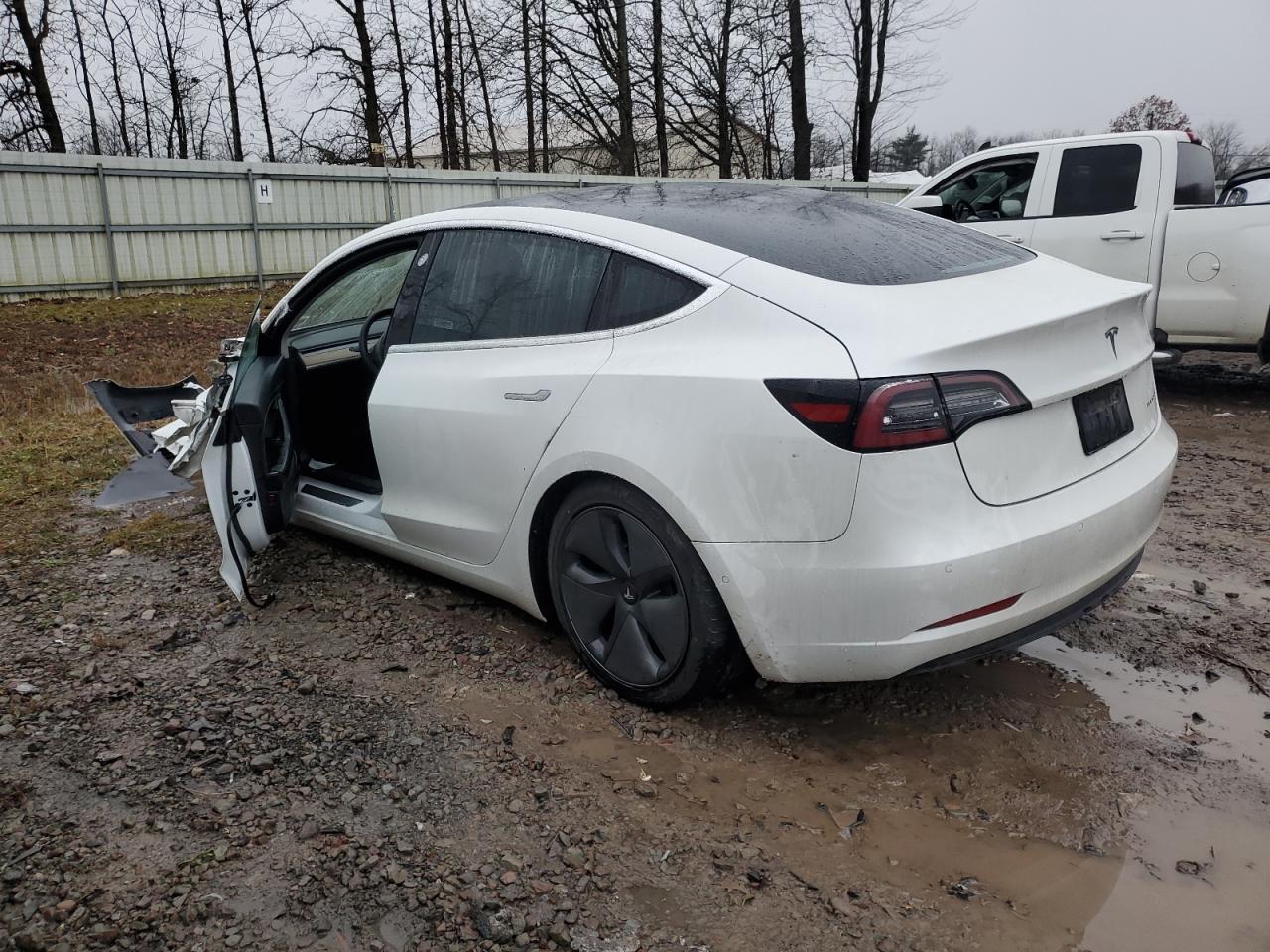 5YJ3E1EB0LF618116  tesla model 3 2019 IMG 1