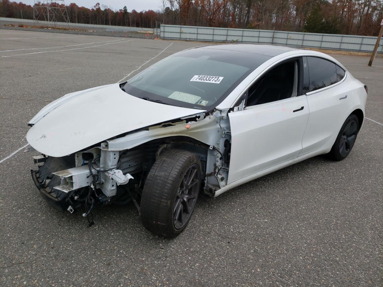 5YJ3E1EB3KF433251  tesla model 3 2019 IMG 0