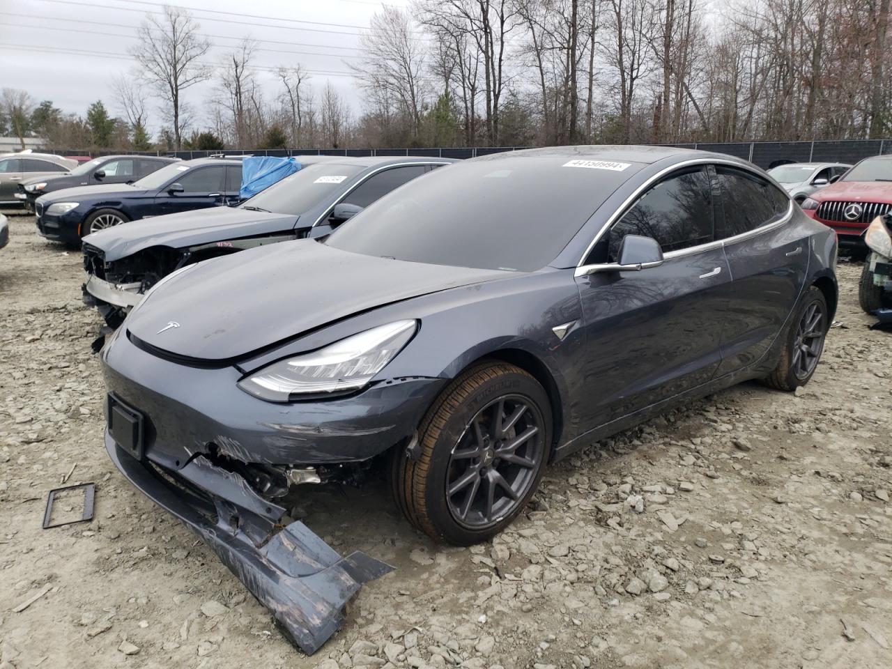 5YJ3E1EB3KF442001  tesla model 3 2019 IMG 0