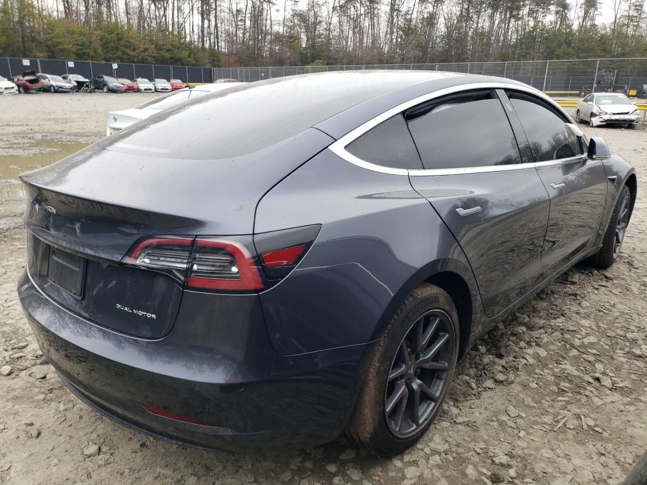 5YJ3E1EB3KF442001  tesla model 3 2019 IMG 2