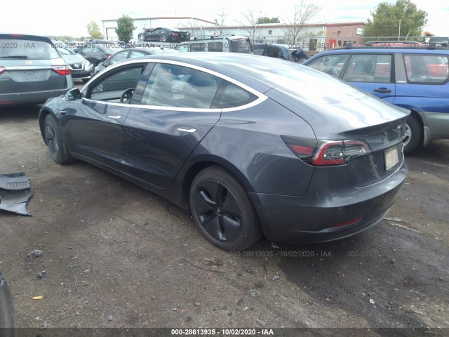 5YJ3E1EB6KF191832  tesla model 3 2019 IMG 2