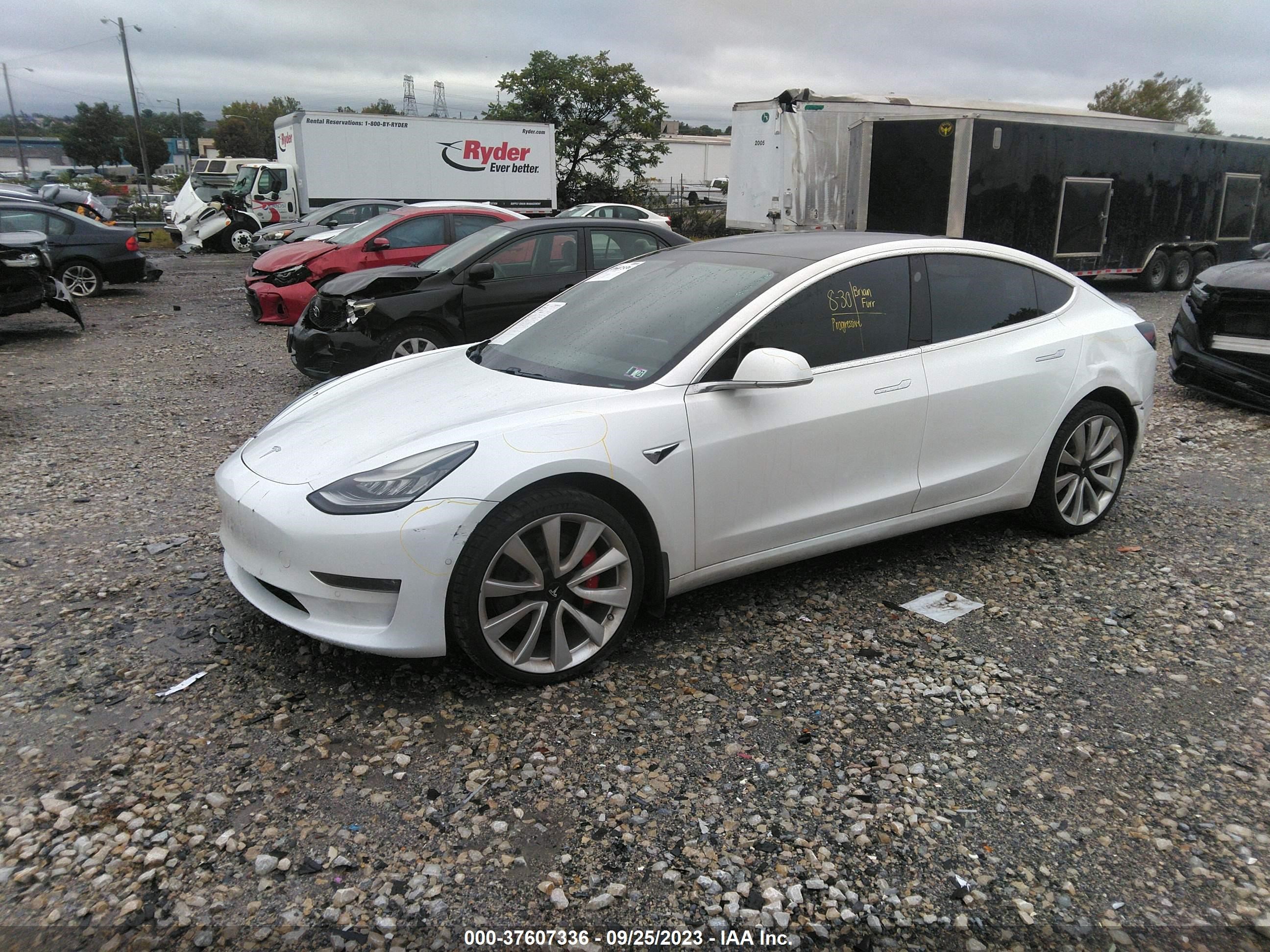 5YJ3E1EB6KF427413  tesla model 3 2019 IMG 1