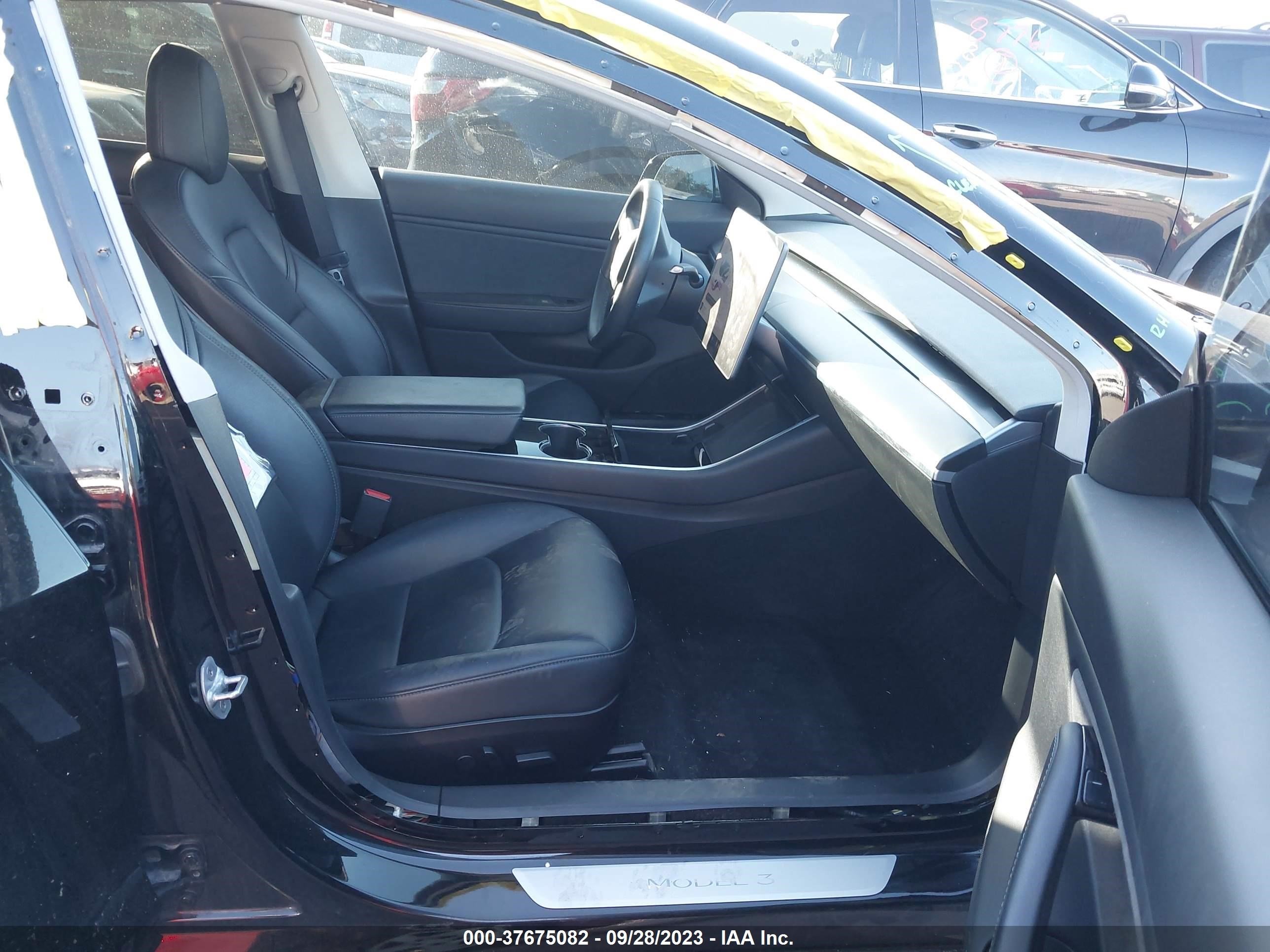 5YJ3E1EBXKF209166  tesla model 3 2019 IMG 4