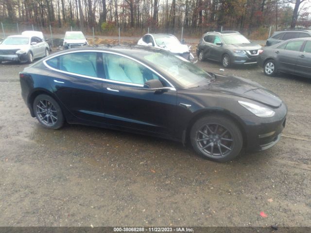 5YJ3E1EBXKF469535  tesla model 3 2019 IMG 0