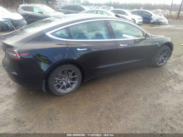 5YJ3E1EBXKF469535  tesla model 3 2019 IMG 3