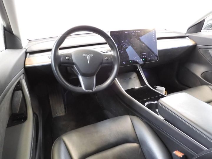 5YJ3E7EB4KF241808  tesla model 3 2019 IMG 3