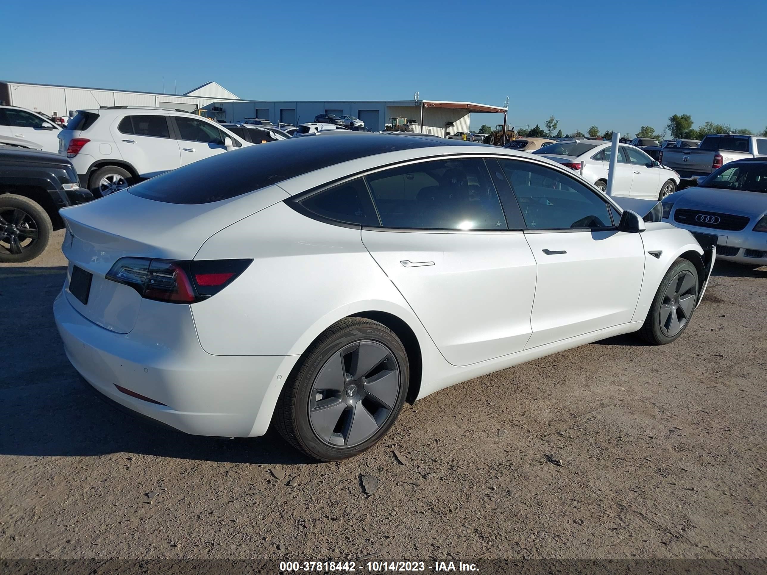 5YJ3E1EA0MF923379  tesla model 3 2021 IMG 3