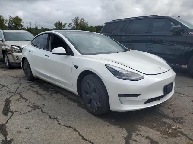 5YJ3E1EA9NF101679  tesla model 3 2022 IMG 3