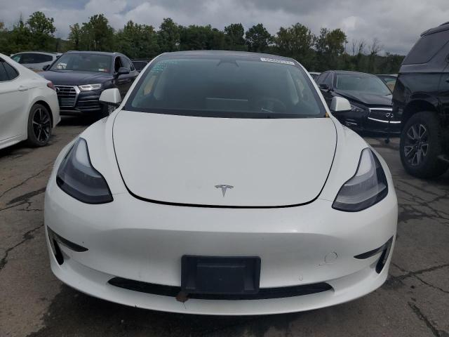 5YJ3E1EA9NF101679  tesla model 3 2022 IMG 4