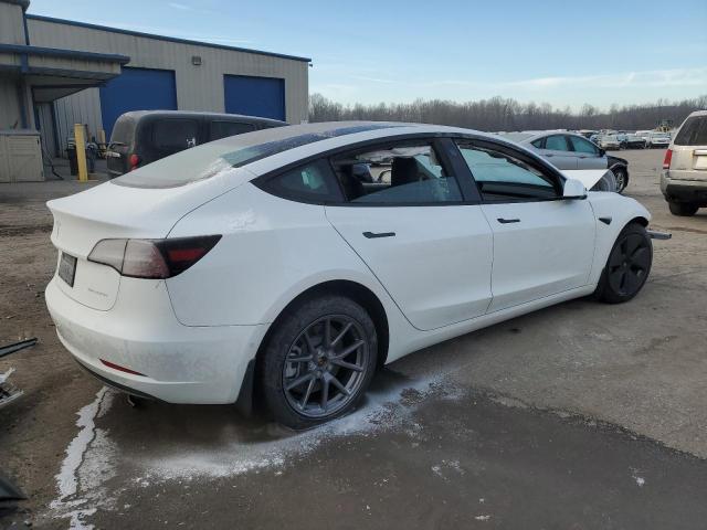 5YJ3E1EB0NF106794  tesla model 3 2022 IMG 2