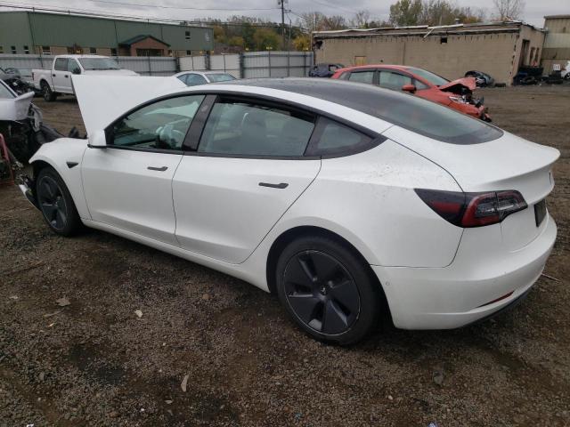 5YJ3E1EB0NF121800  tesla model 3 2022 IMG 1