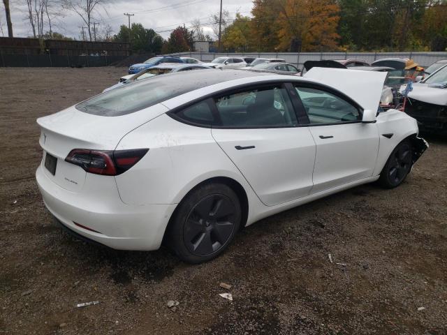 5YJ3E1EB0NF121800  tesla model 3 2022 IMG 2