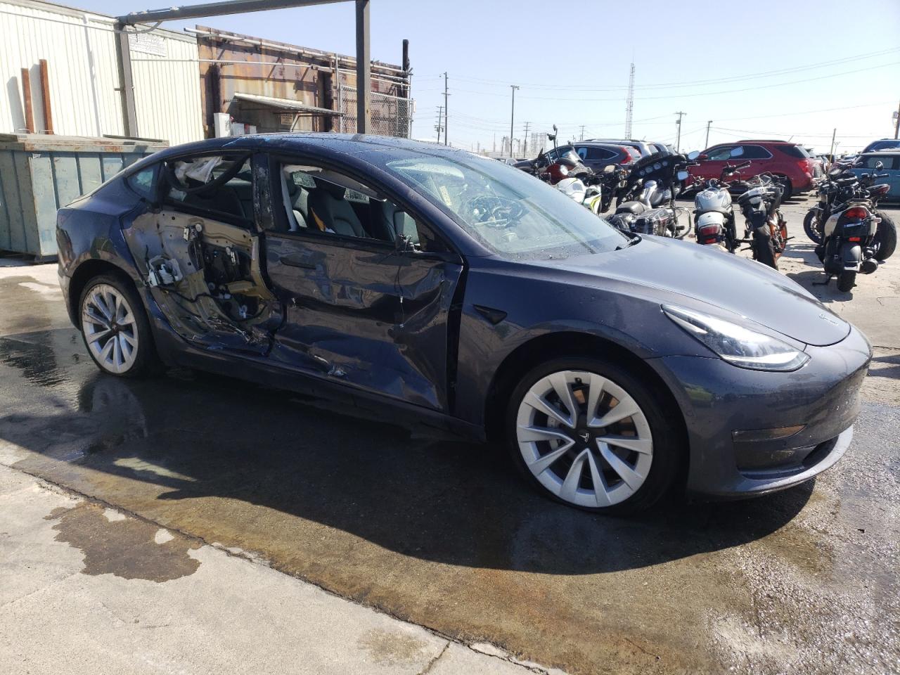 5YJ3E1EB0NF144185  tesla model 3 2022 IMG 3