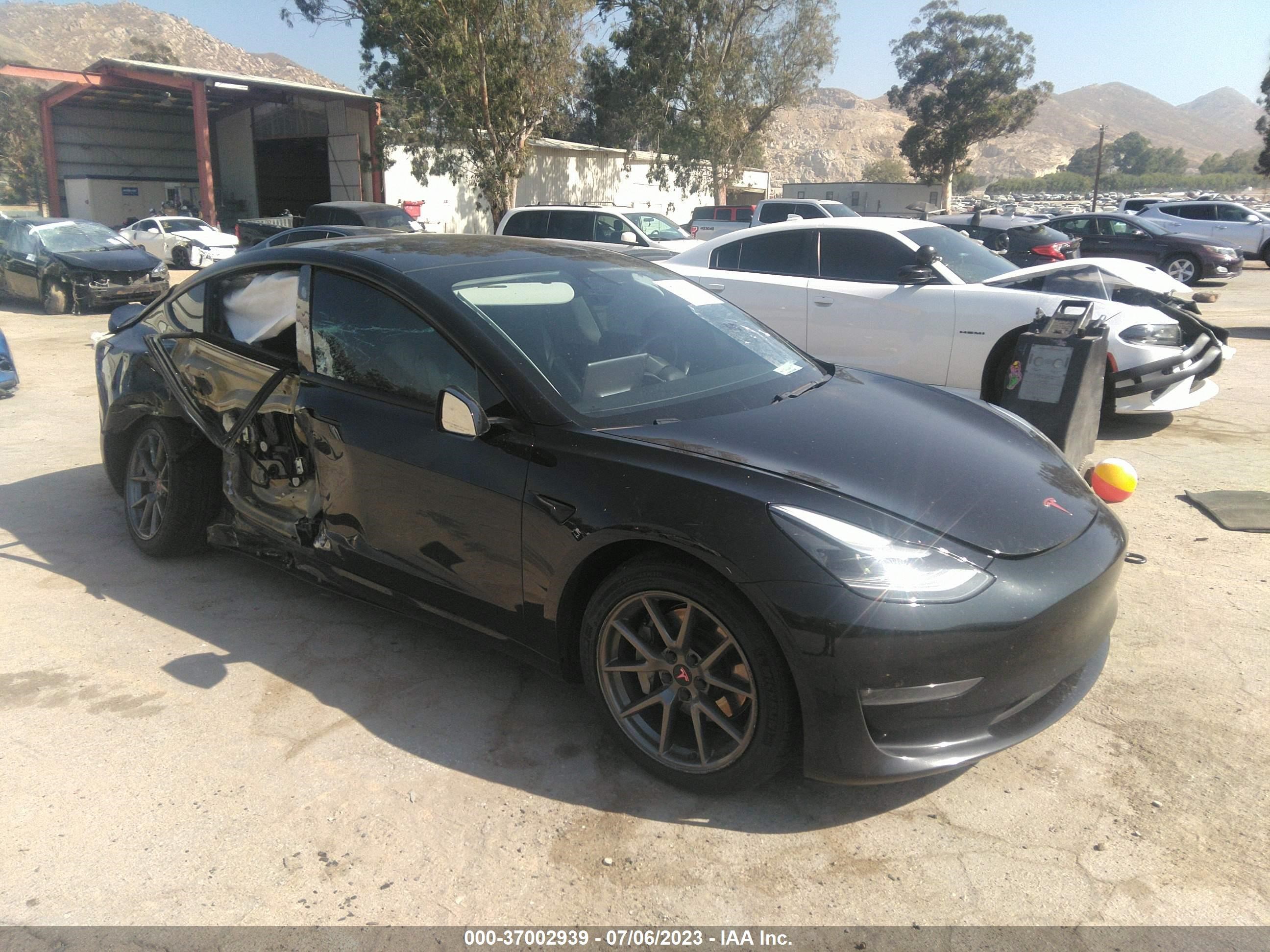 5YJ3E1EB2MF938345  tesla model 3 2021 IMG 0