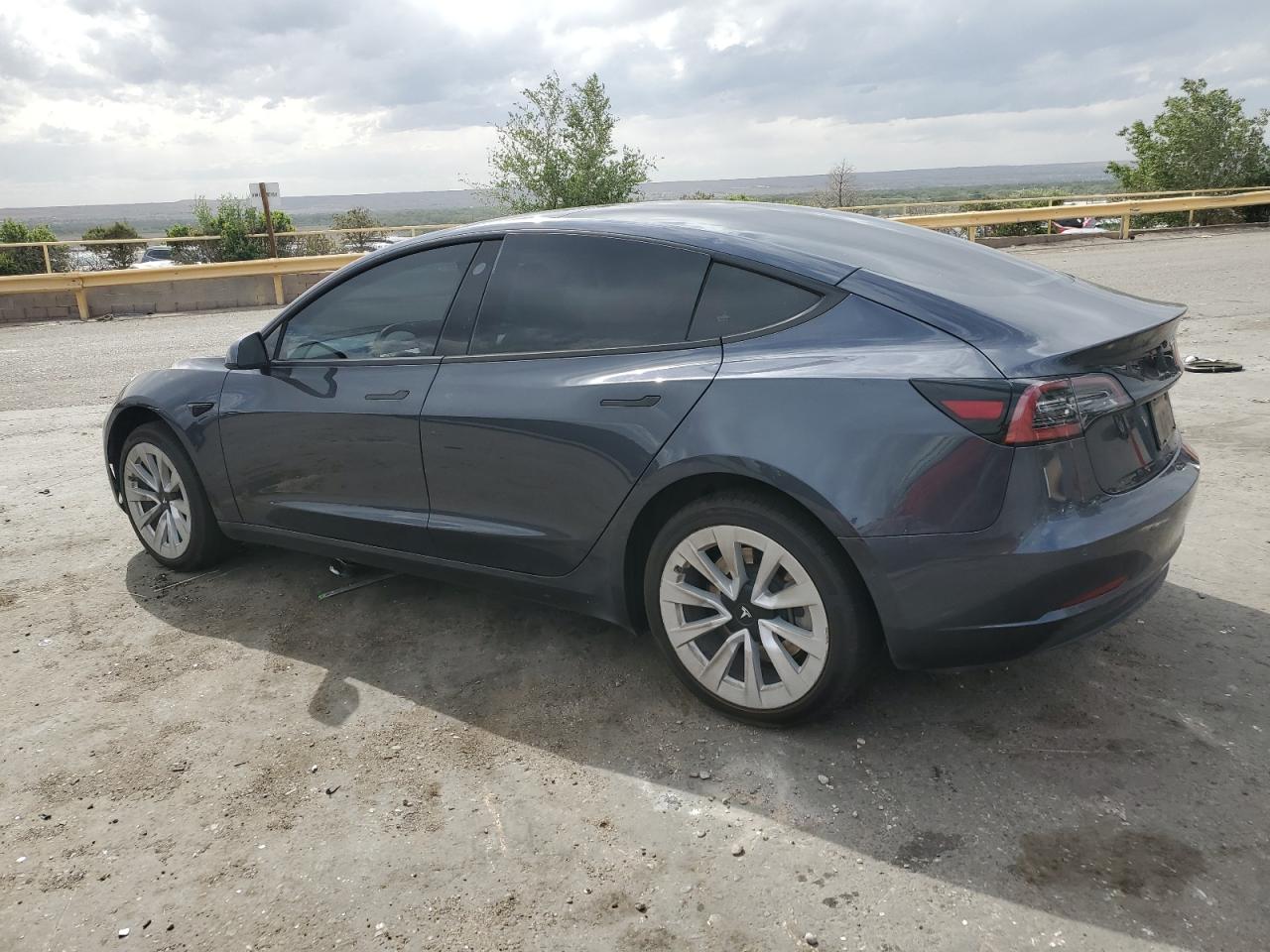 5YJ3E1EB3MF082571  tesla model 3 2021 IMG 1