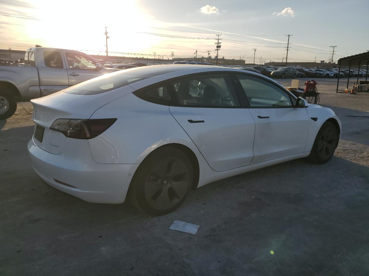 5YJ3E1EB5NF108007  tesla model 3 2021 IMG 2