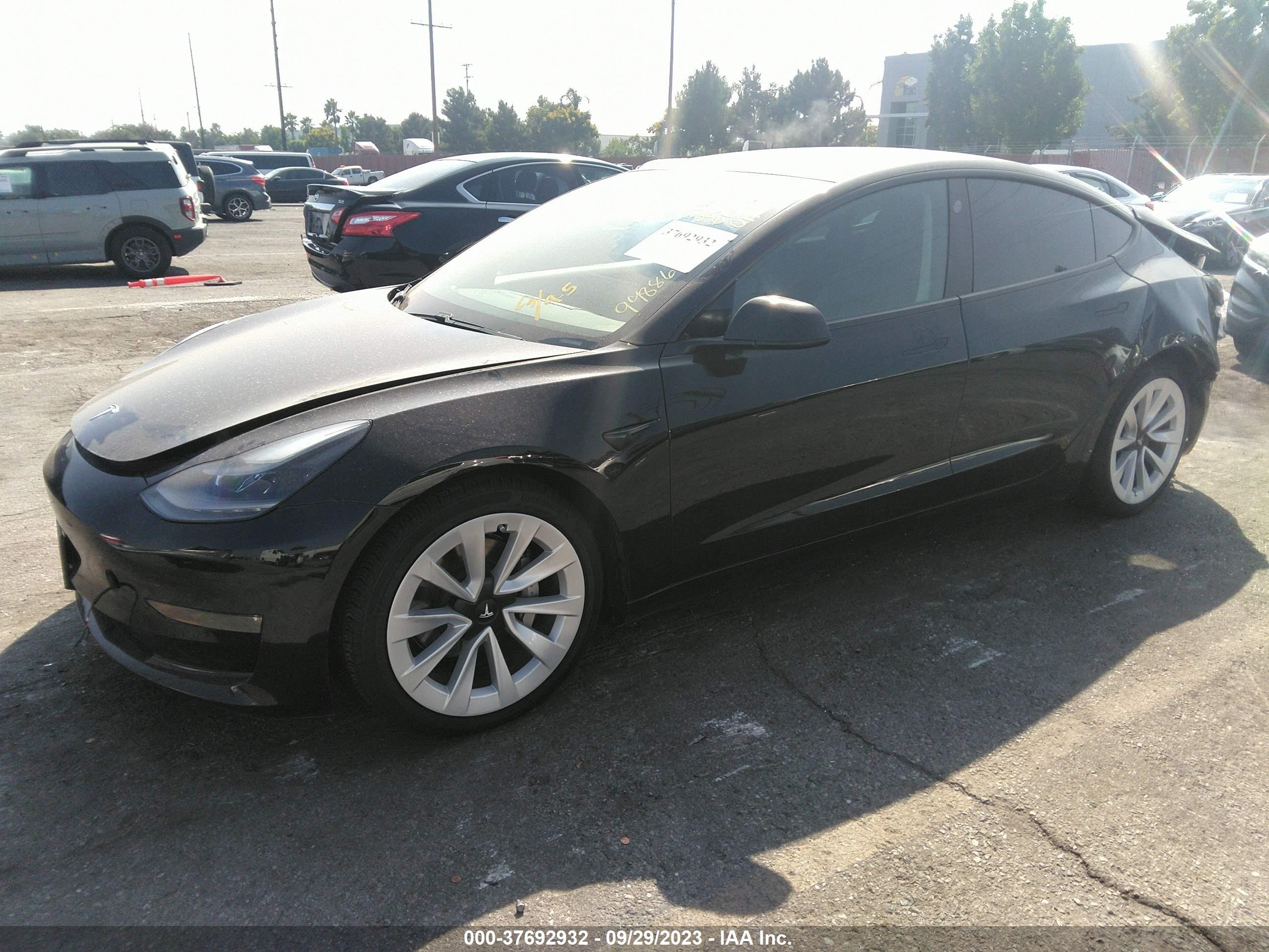 5YJ3E1EB6MF998869  tesla model 3 2021 IMG 1