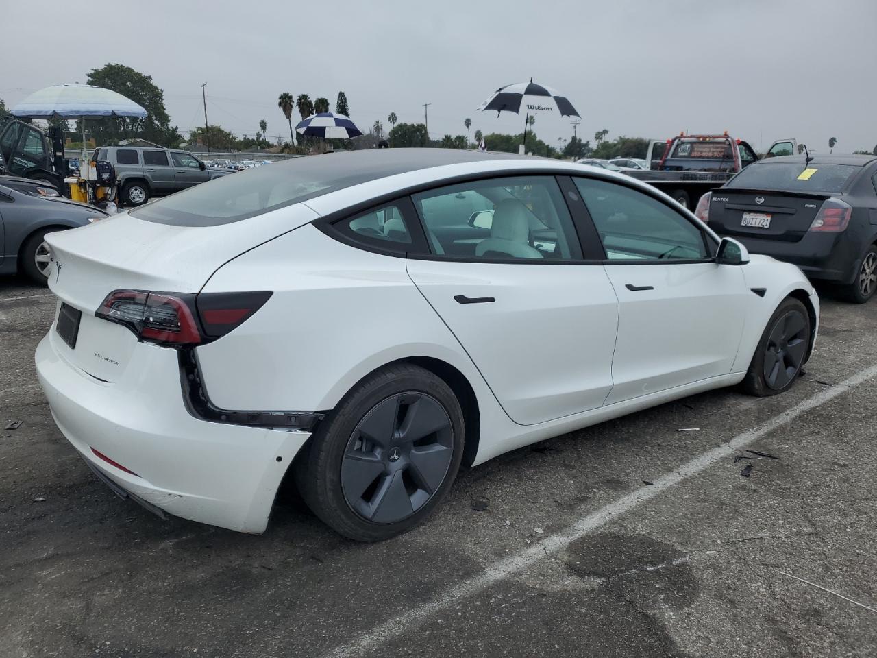 5YJ3E1EB6NF130792  tesla model 3 2022 IMG 2