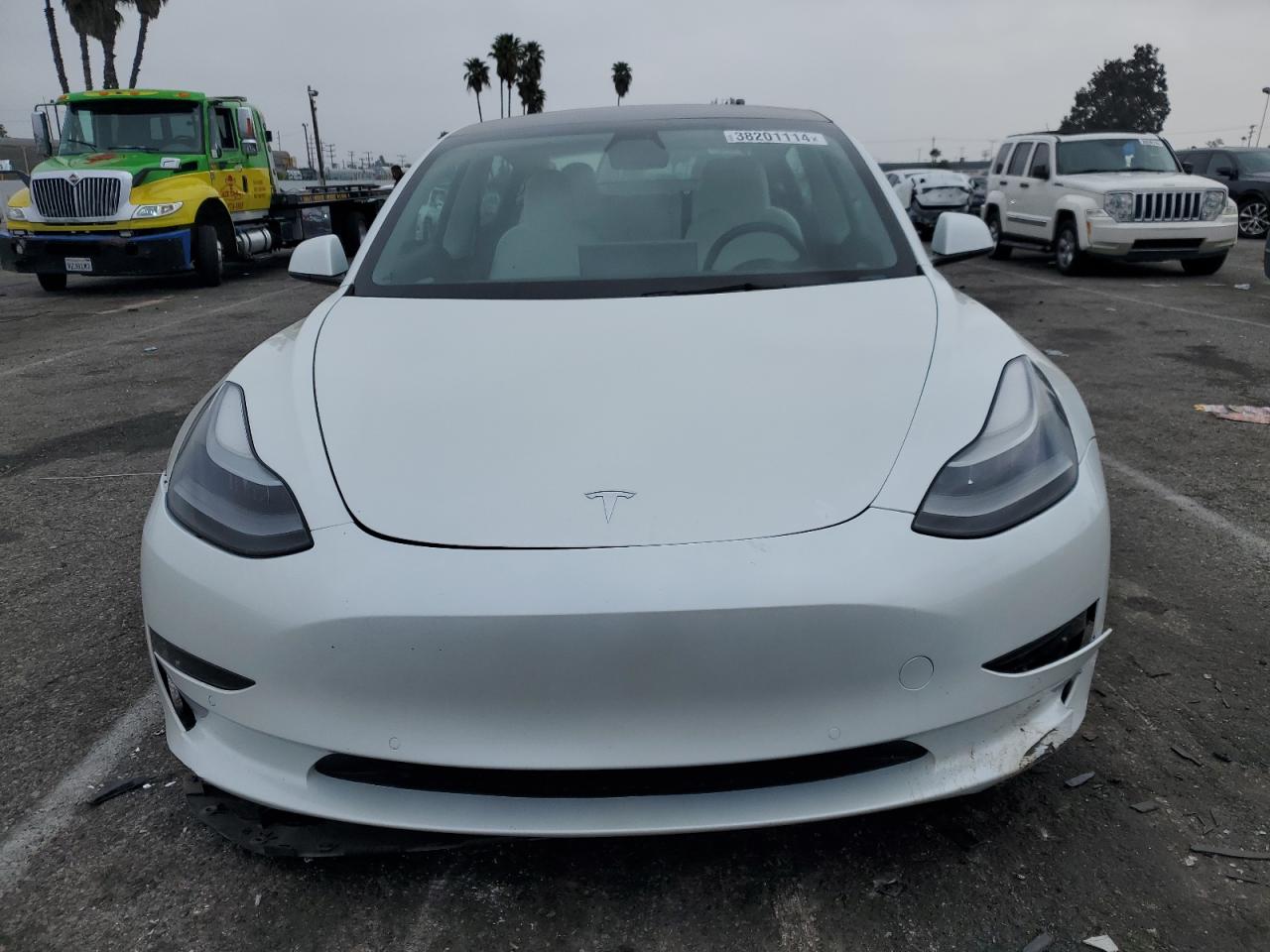 5YJ3E1EB6NF130792  tesla model 3 2022 IMG 4