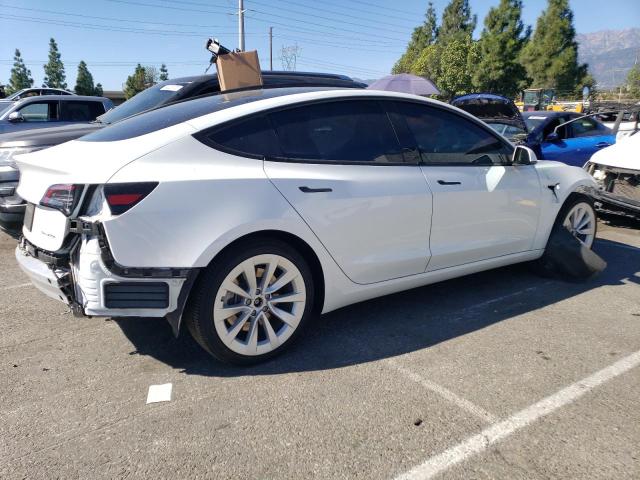 5YJ3E1EB8NF112570  tesla model 3 2022 IMG 2